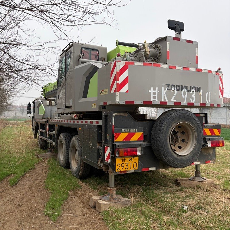 Zhonglian Heavy Industry Truck Crane best